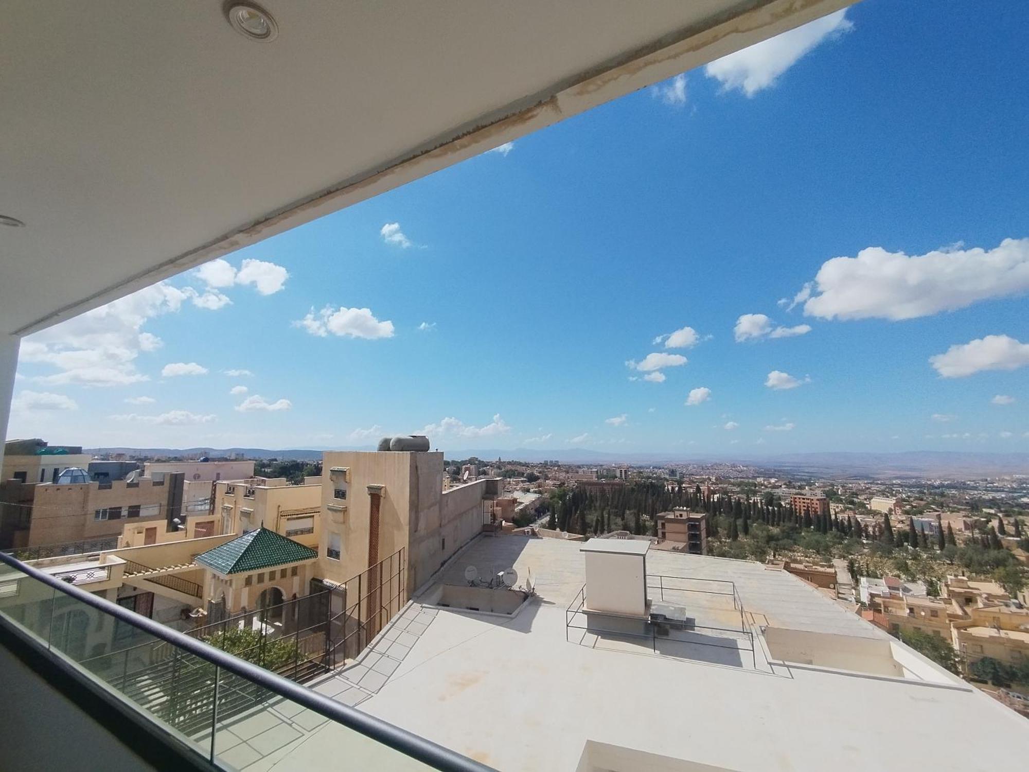 Luxueux Appartement A Tlemcen Eksteriør bilde